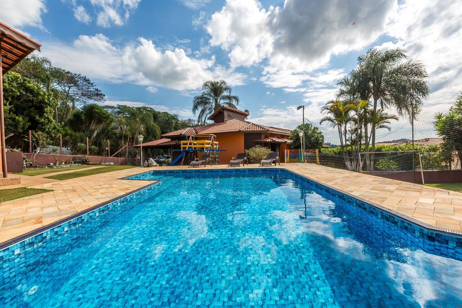 Chácara, 5 quartos, 1500 m² - Foto 2