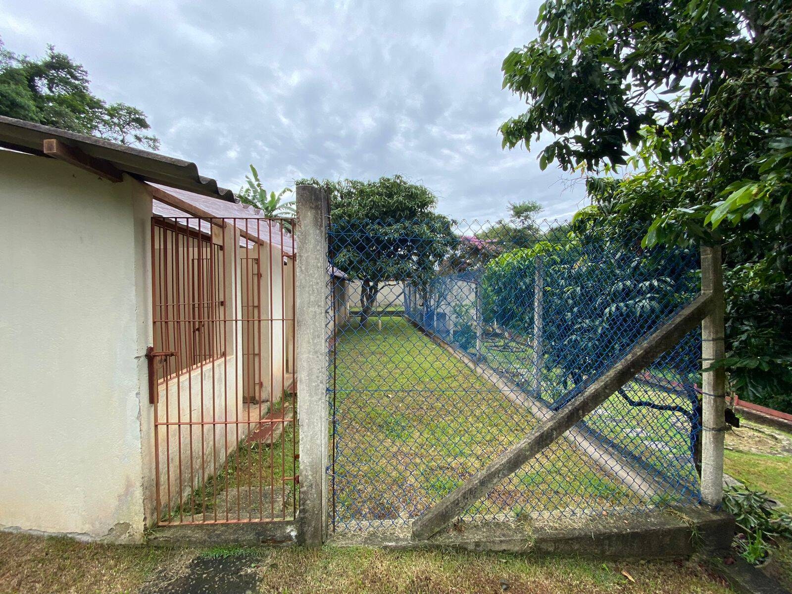 Chácara, 3 quartos, 2170 m² - Foto 9