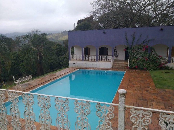 Chácara, 10 quartos, 8529 m² - Foto 1