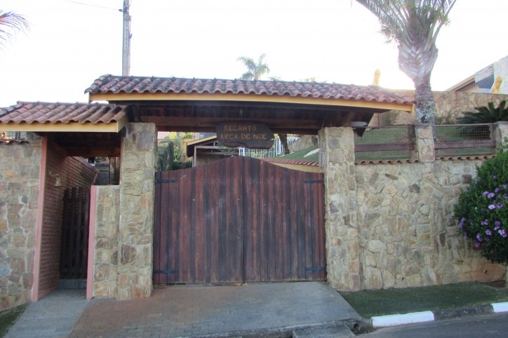 Chácara, 8 quartos, 2400 m² - Foto 23