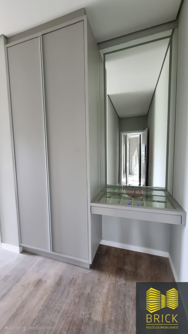 Casa à venda com 3 quartos, 220m² - Foto 7