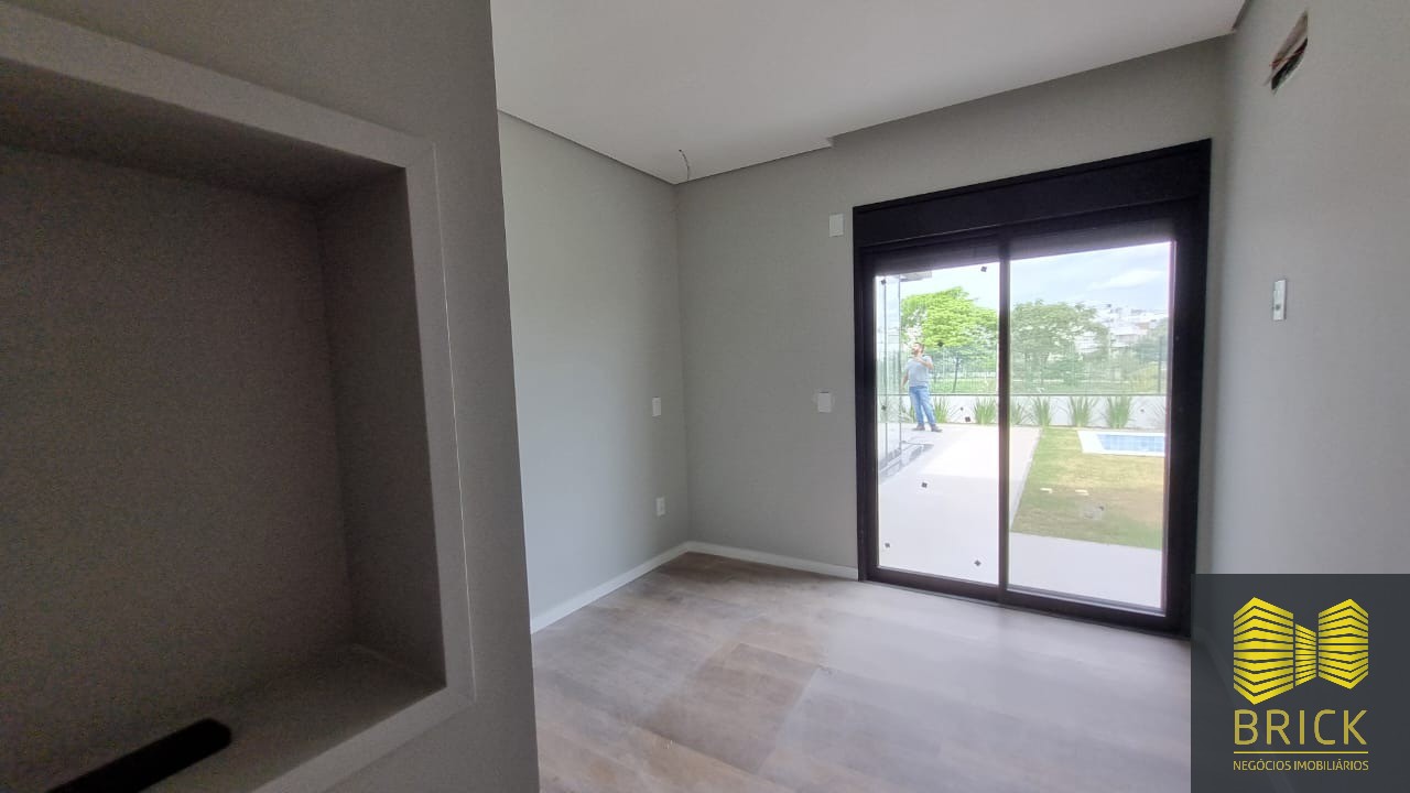 Casa à venda com 3 quartos, 220m² - Foto 15