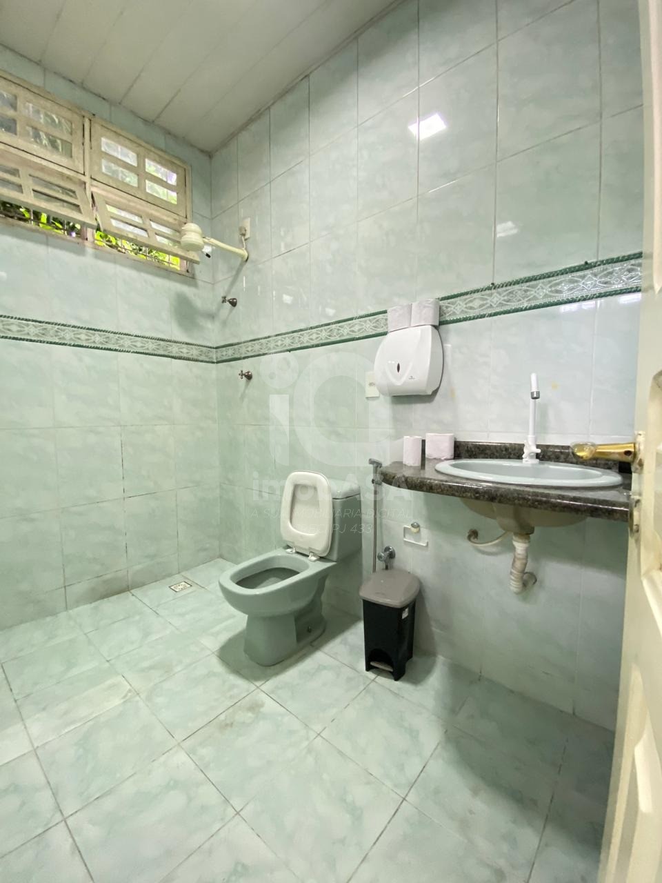Casa, 4 quartos, 250 m² - Foto 13