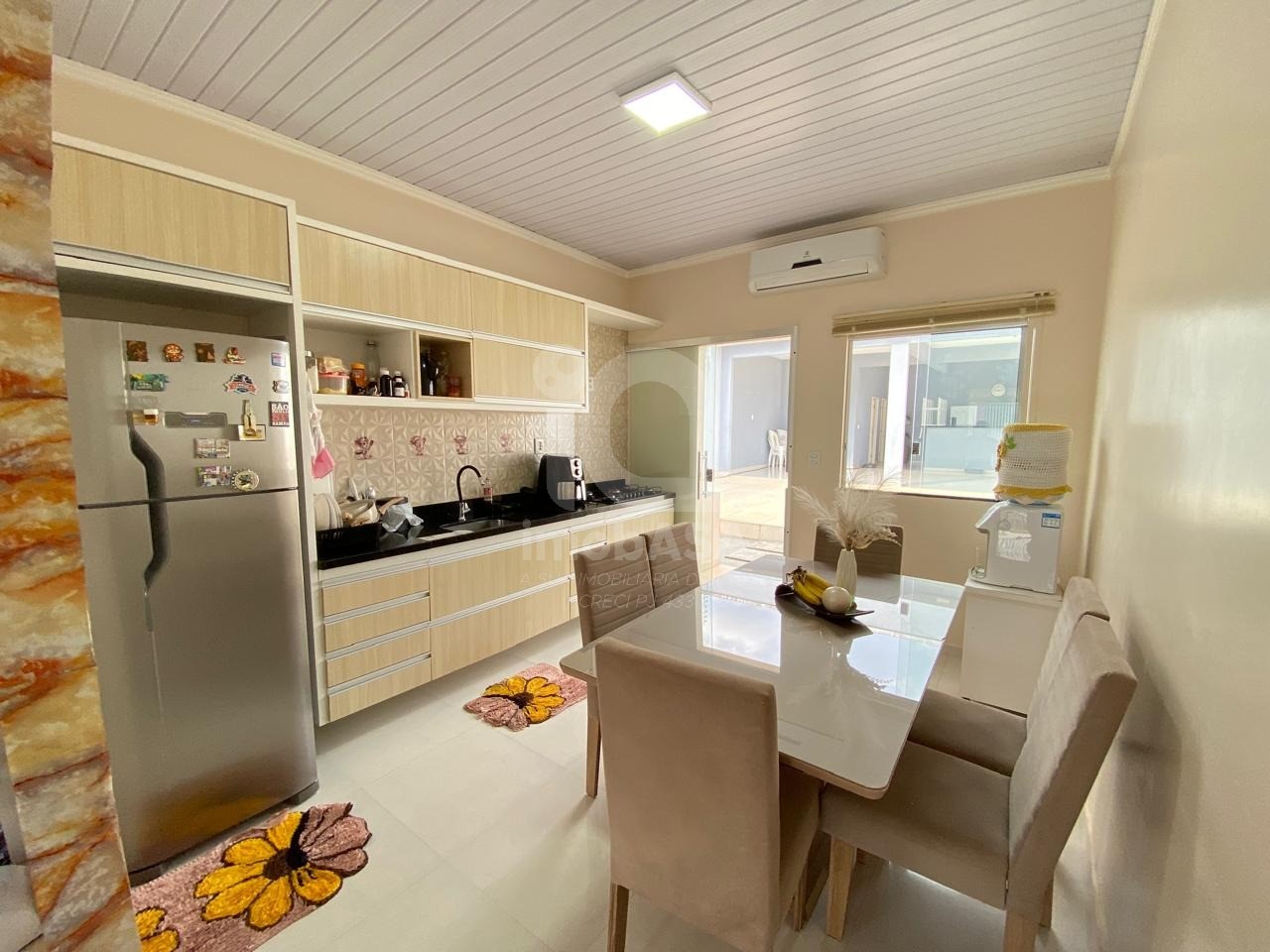 Casa, 2 quartos, 80 m² - Foto 1