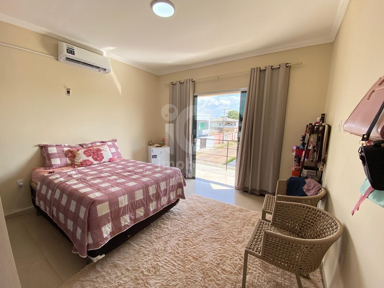 Casa, 3 quartos, 250 m² - Foto 4