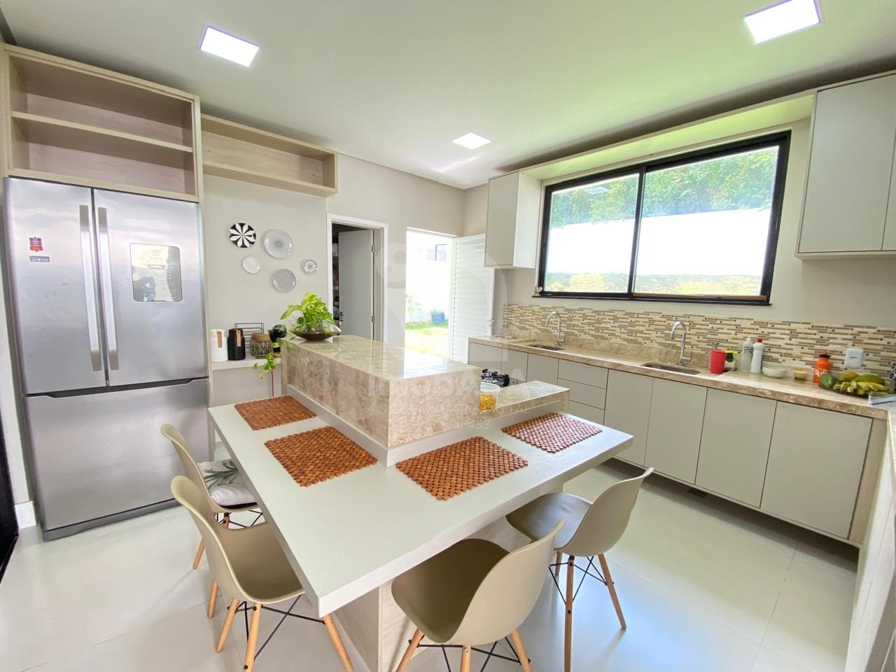 Casa, 3 quartos, 291 m² - Foto 4