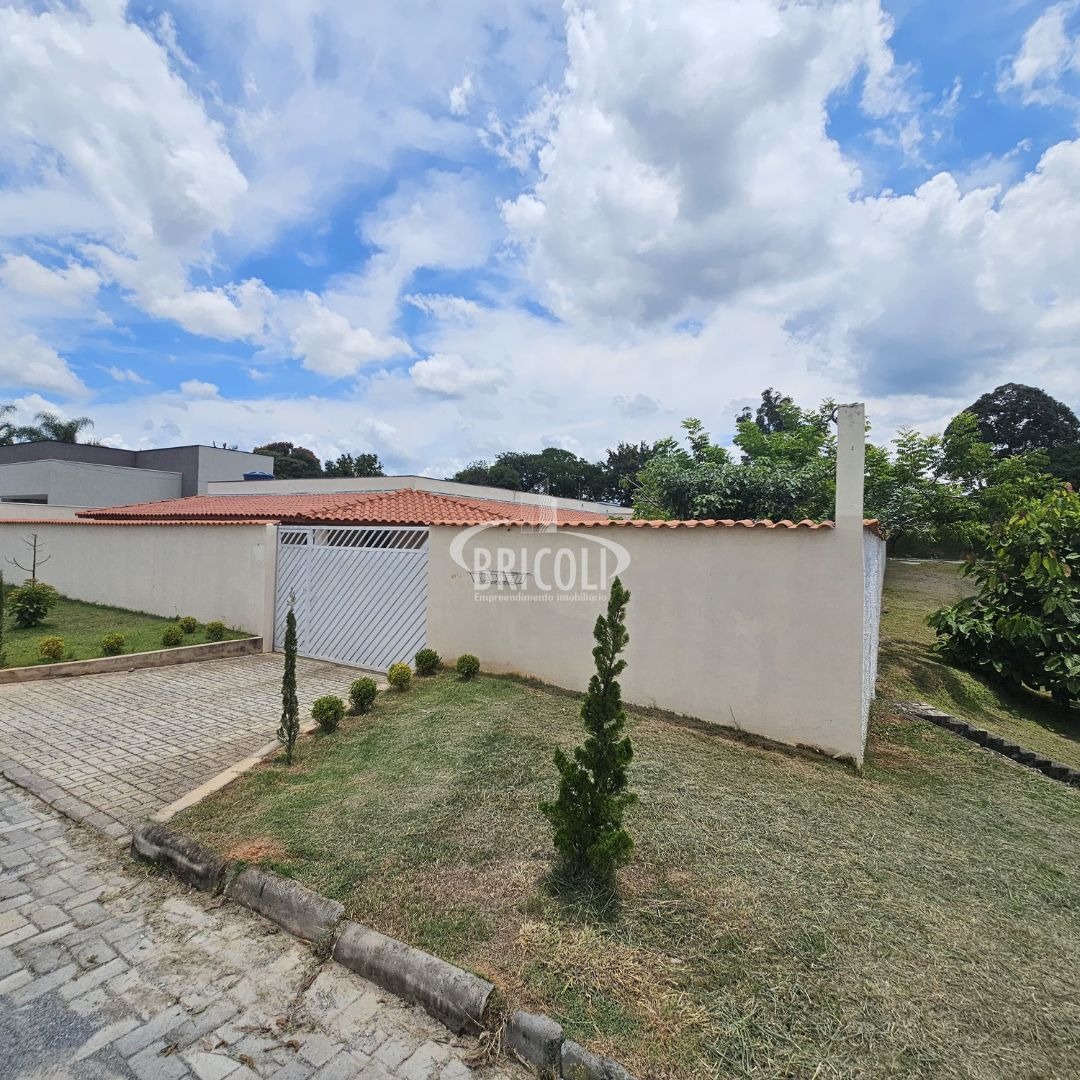Casa, 3 quartos, 1040 m² - Foto 2