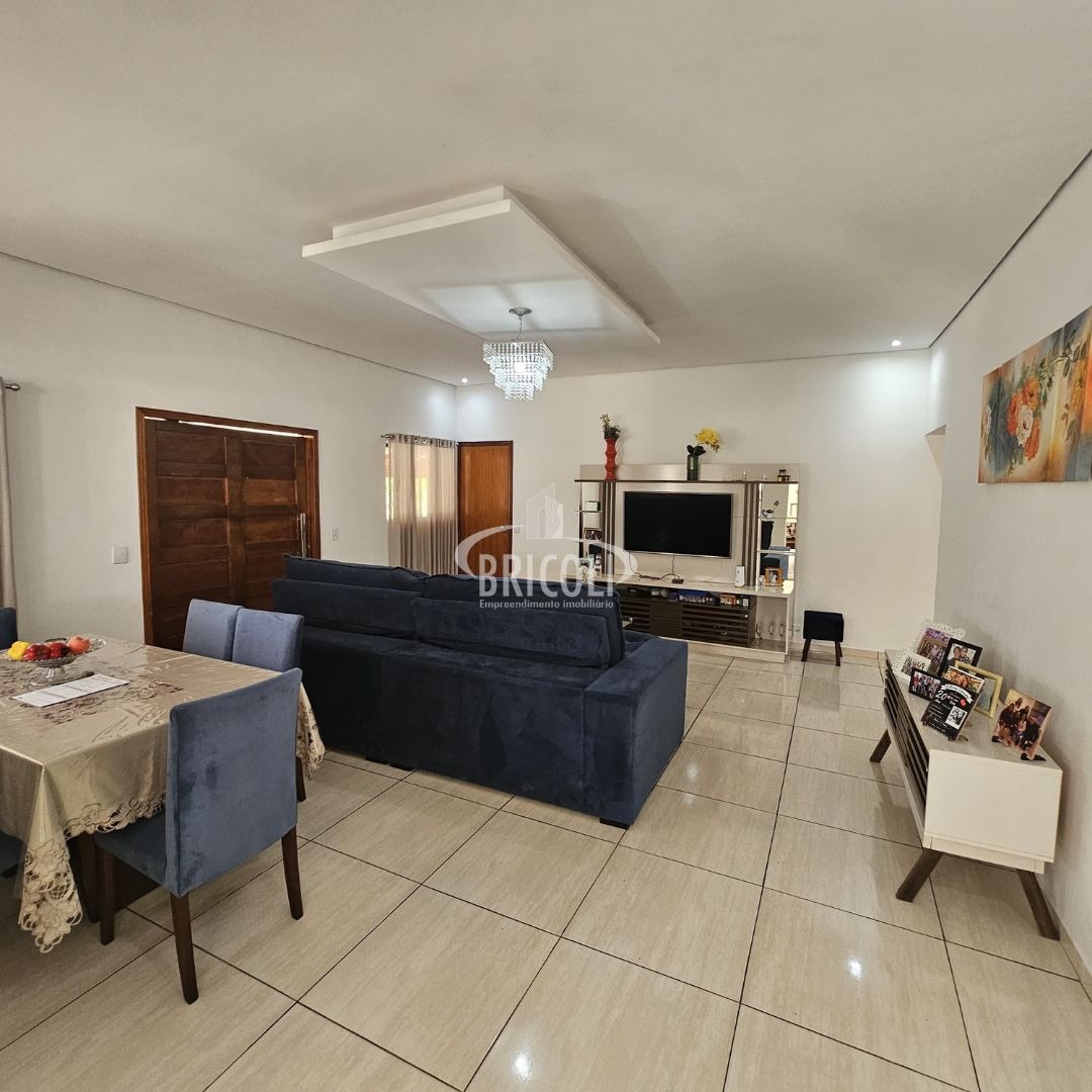 Casa, 3 quartos, 1040 m² - Foto 14