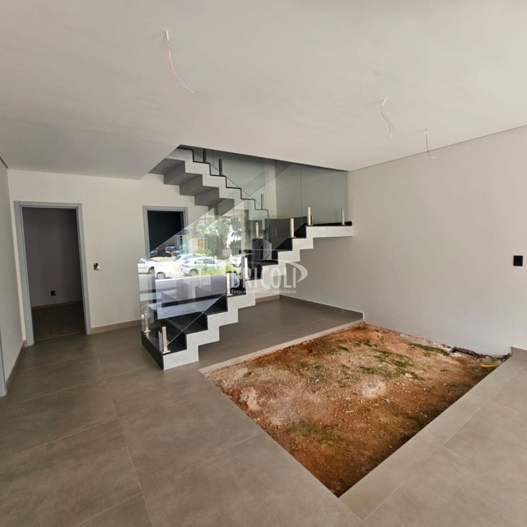Casa, 5 quartos, 410 m² - Foto 2