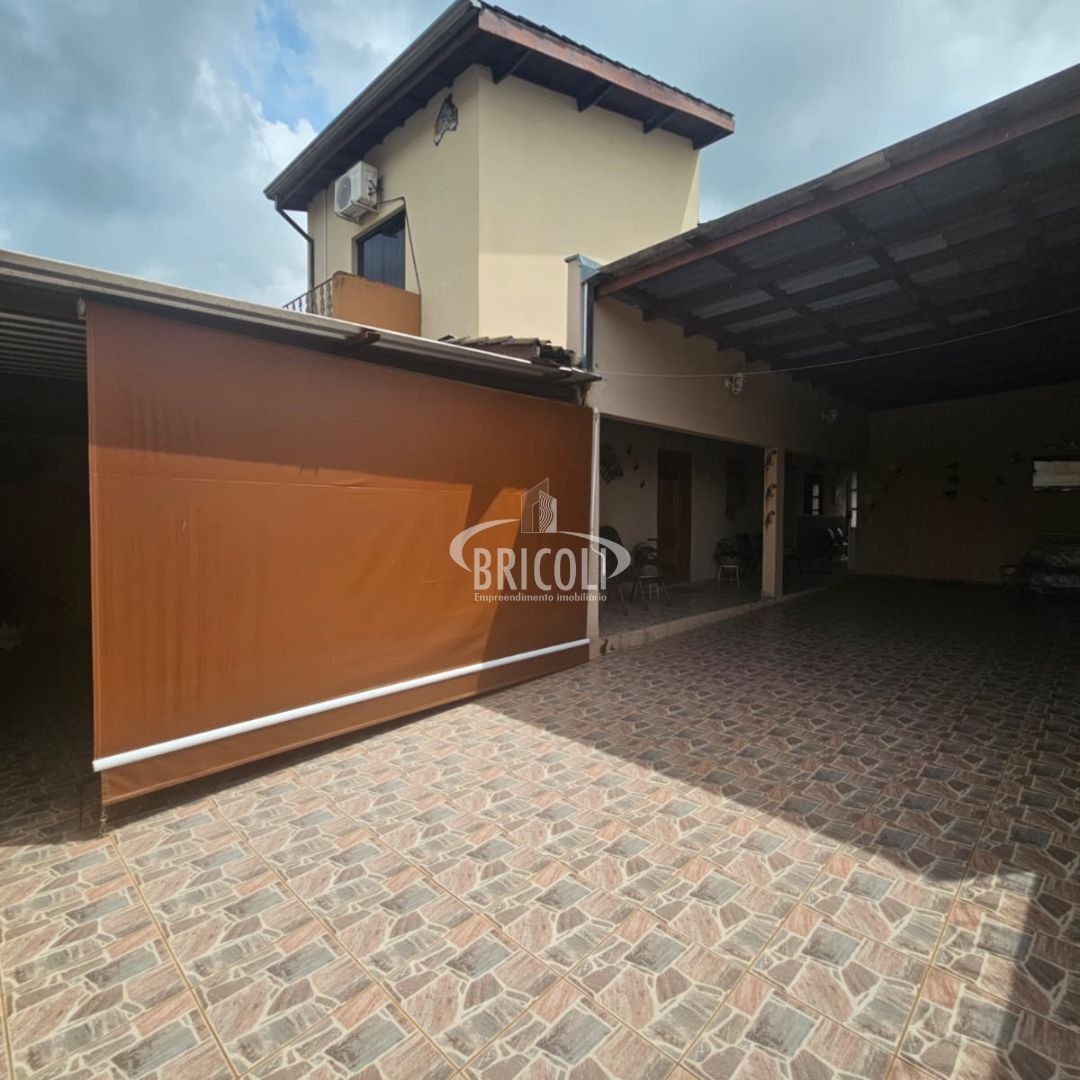 Casa, 3 quartos, 250 m² - Foto 2