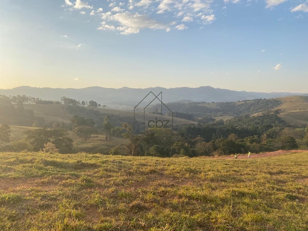 Lote/Terreno de 284m² | Eu Corretor