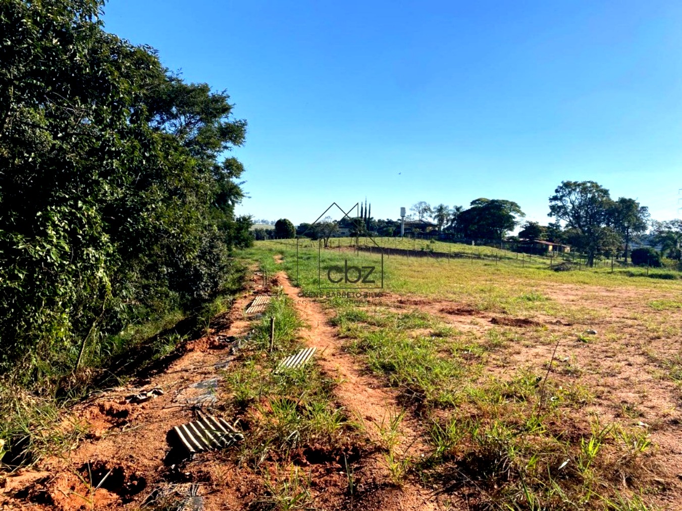 Fazenda/Sítios/Chácaras de 5600m² no bairro CHÁCARAS DO GUACURI, em Itupeva | Eu Corretor
