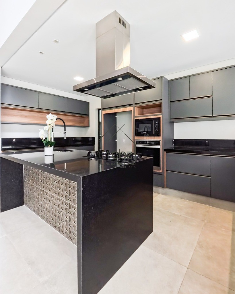 Casa de 6 quartos, 450m² no bairro VIVENDAS DO JAPI, em Itupeva | Eu Corretor