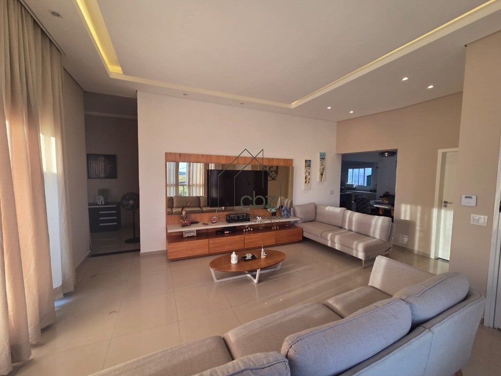 Casa de 4 quartos, 250m² no bairro RESIDENCIAL MONTES CLAROS, em Itupeva | Eu Corretor
