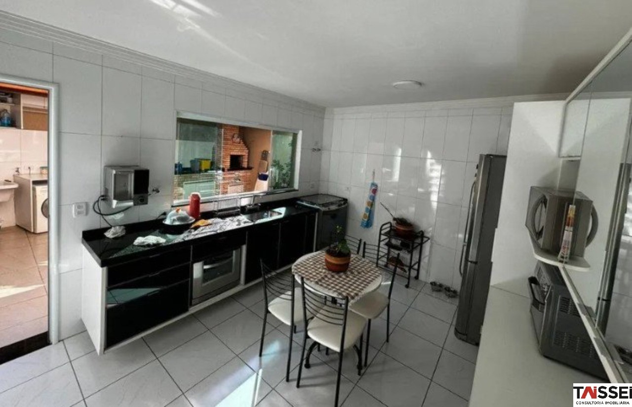 Casa, 3 quartos, 143 m² - Foto 3