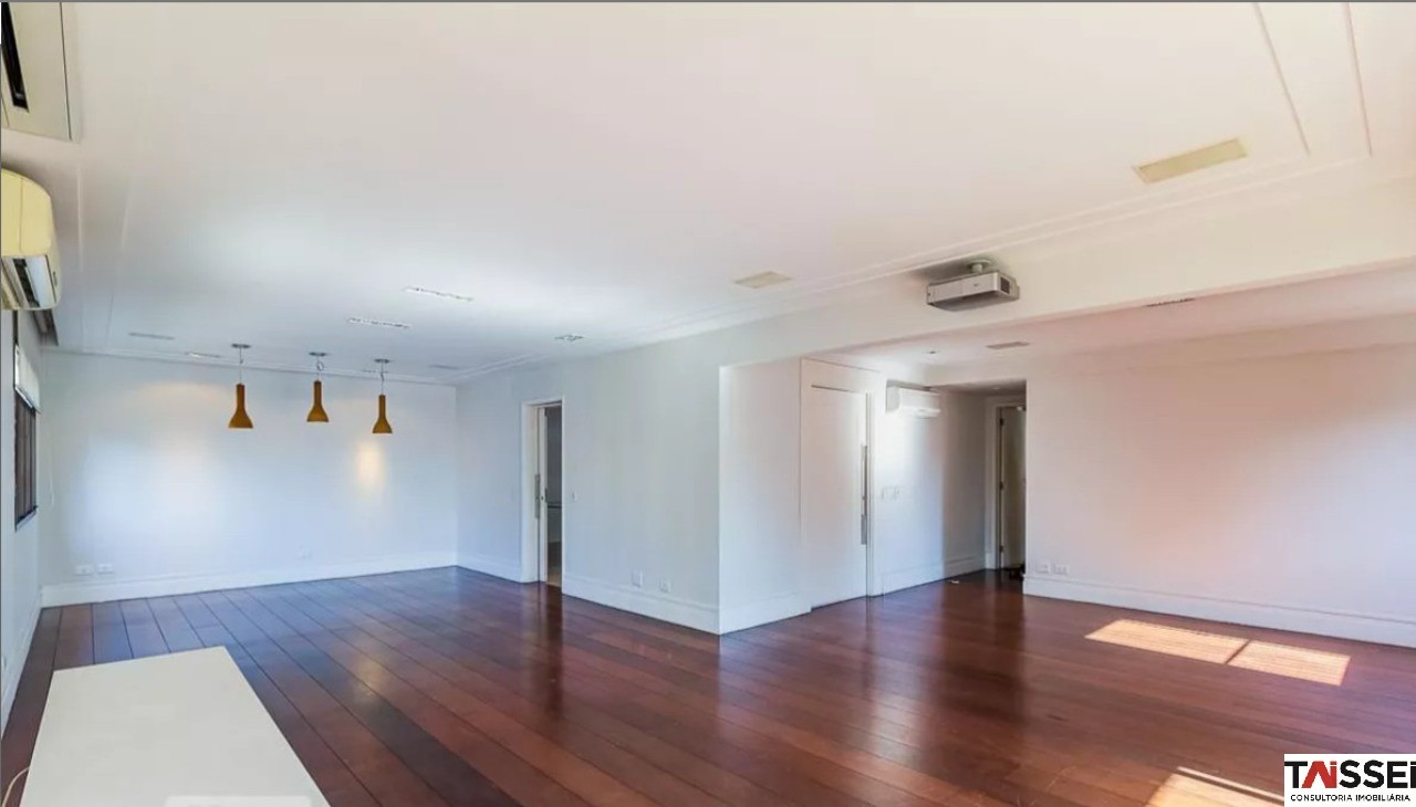 Apartamento, 3 quartos, 228 m² - Foto 2