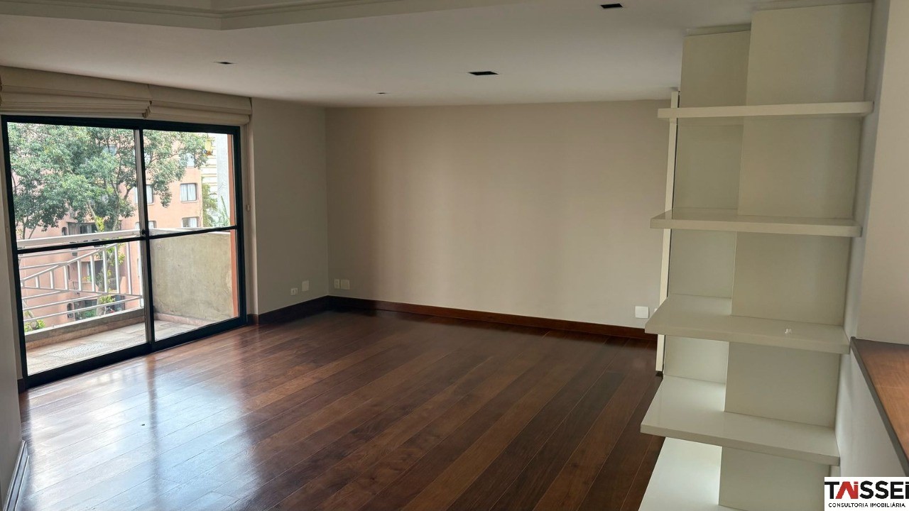 Apartamento, 3 quartos, 180 m² - Foto 1