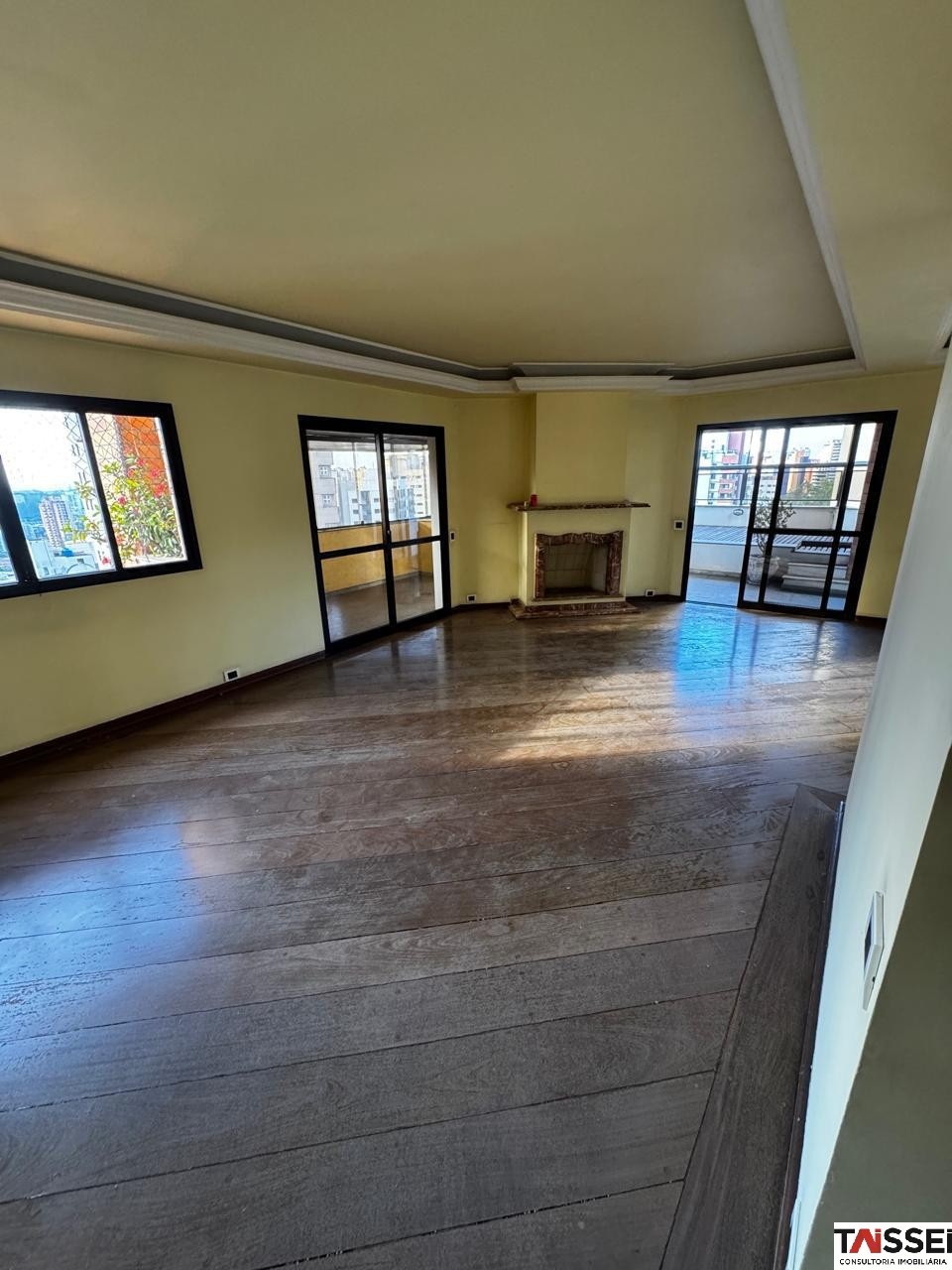 Apartamento, 4 quartos, 250 m² - Foto 1