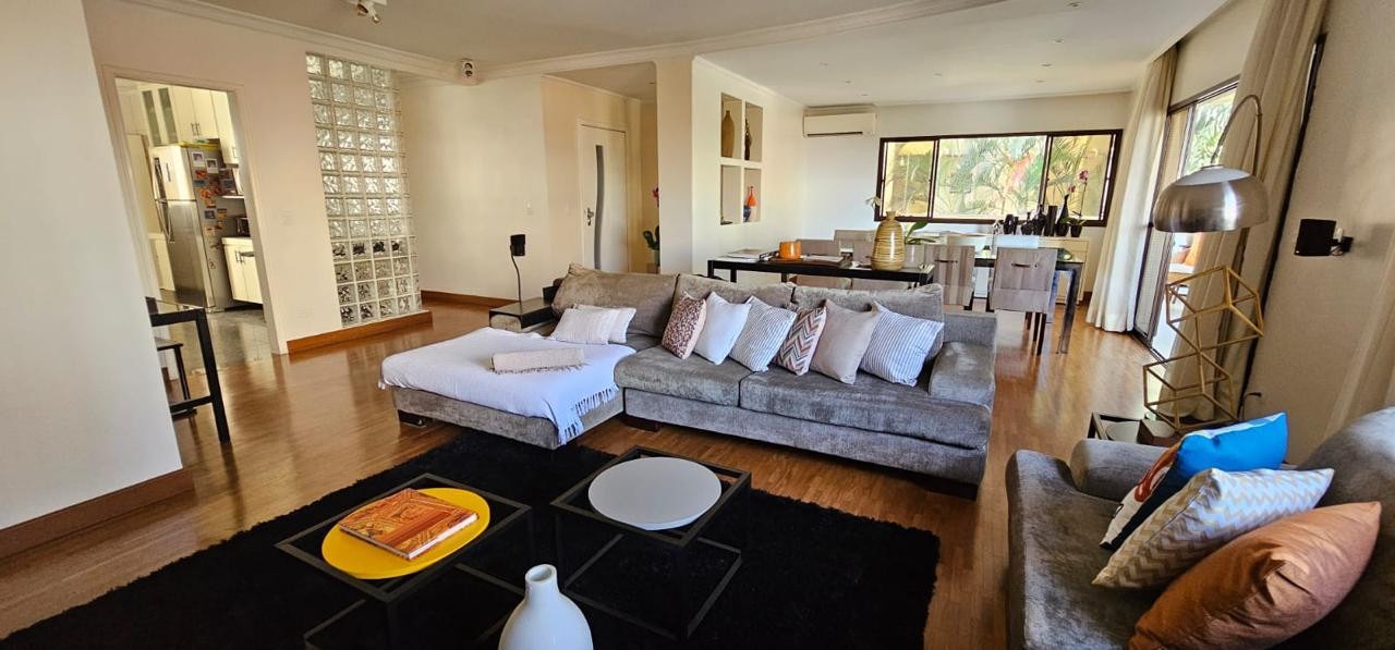 Apartamento, 4 quartos, 200 m² - Foto 1