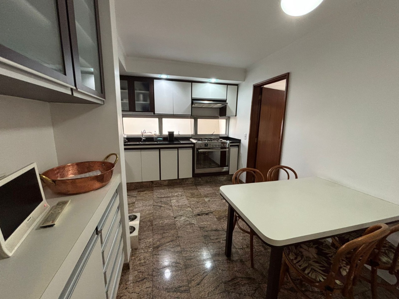 Apartamento, 4 quartos, 230 m² - Foto 6