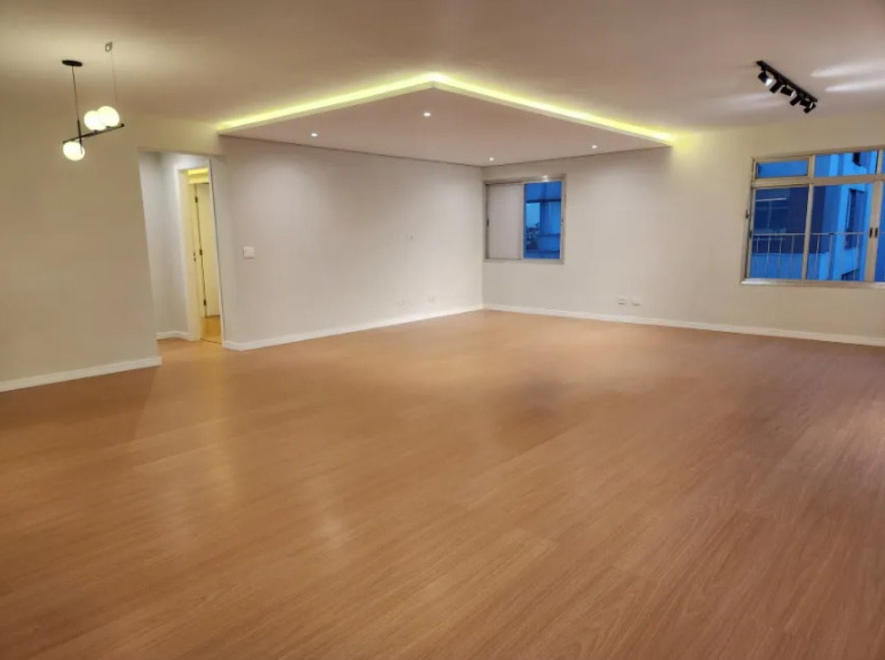 Apartamento, 3 quartos, 148 m² - Foto 1