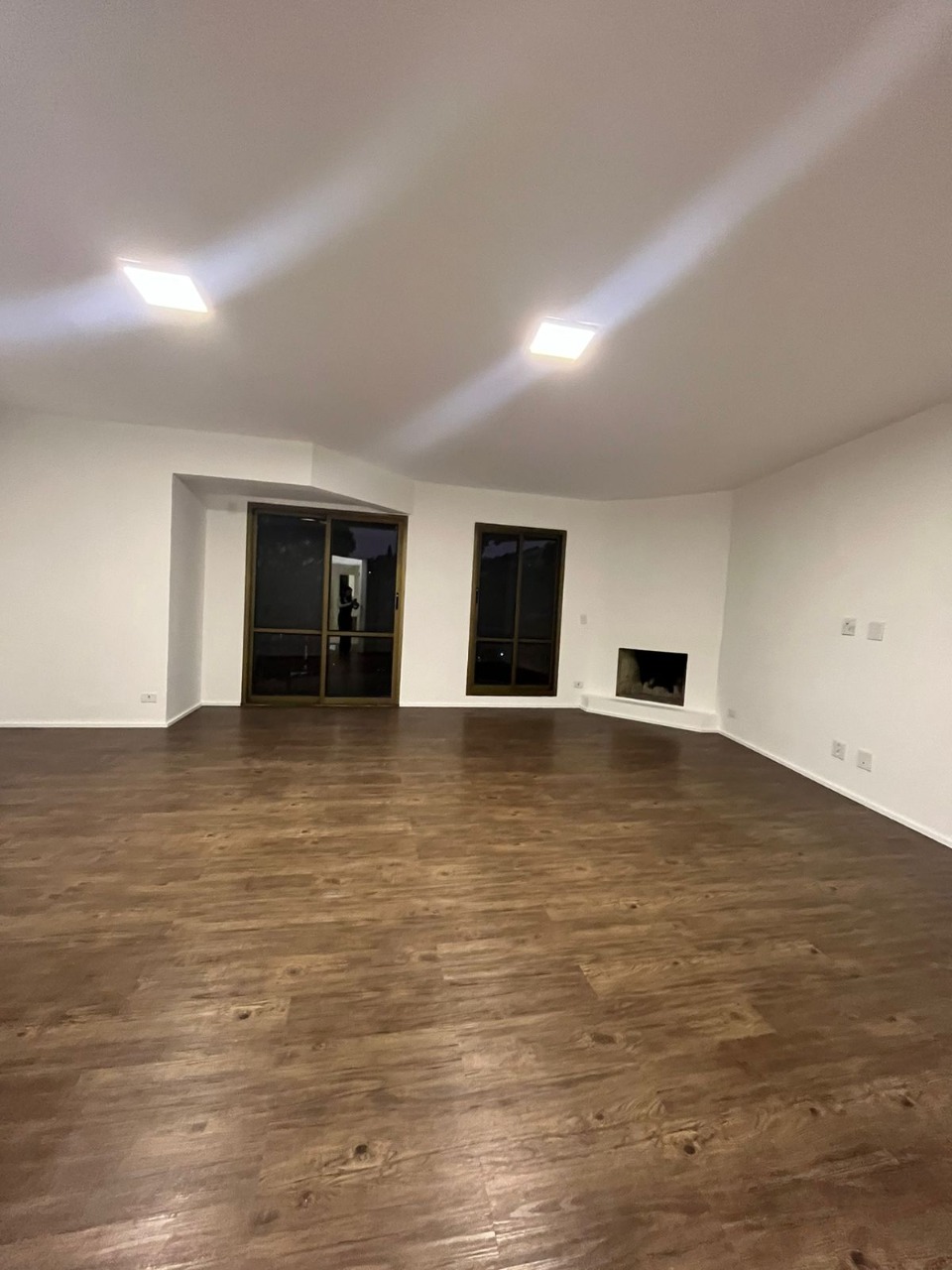 Apartamento, 3 quartos, 140 m² - Foto 1