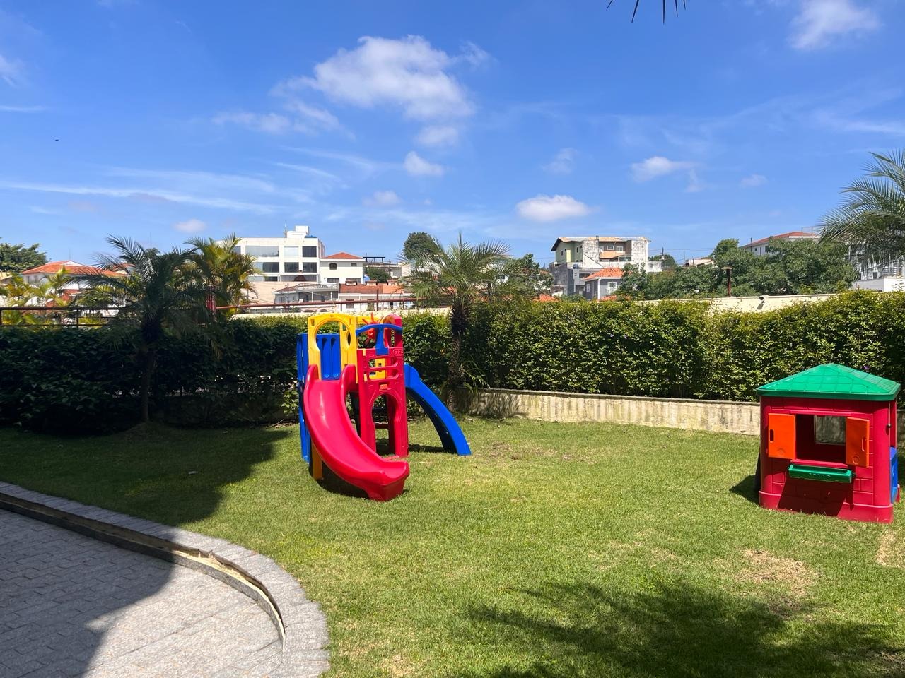 Apartamento, 3 quartos, 140 m² - Foto 2