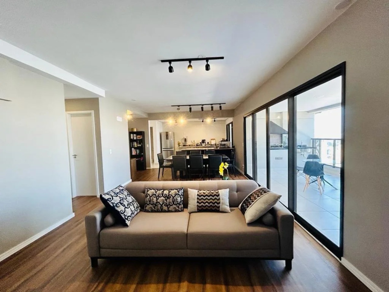 Apartamento, 3 quartos, 158 m² - Foto 2