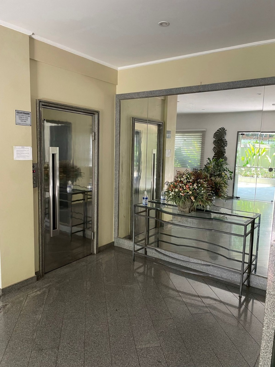 Apartamento, 3 quartos, 449 m² - Foto 2