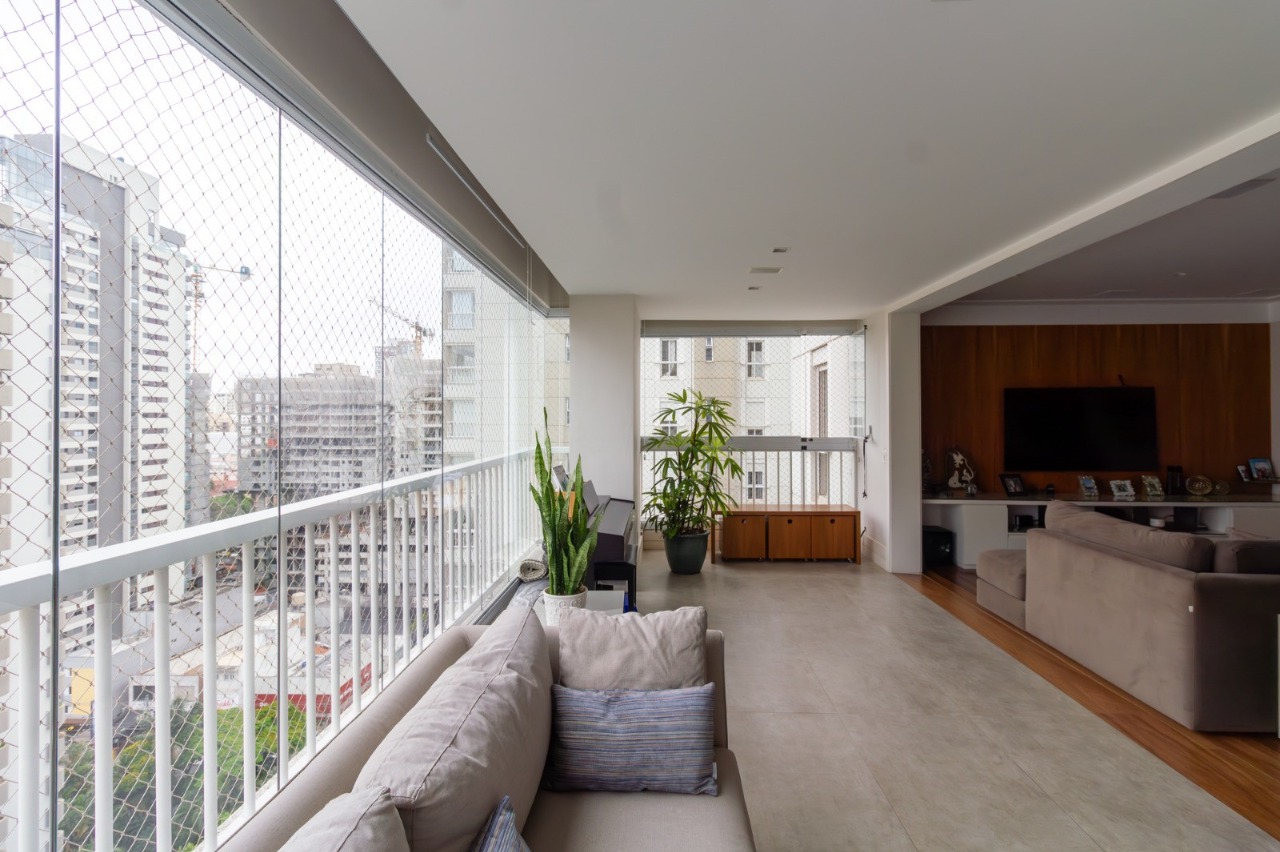 Apartamento, 3 quartos, 181 m² - Foto 1
