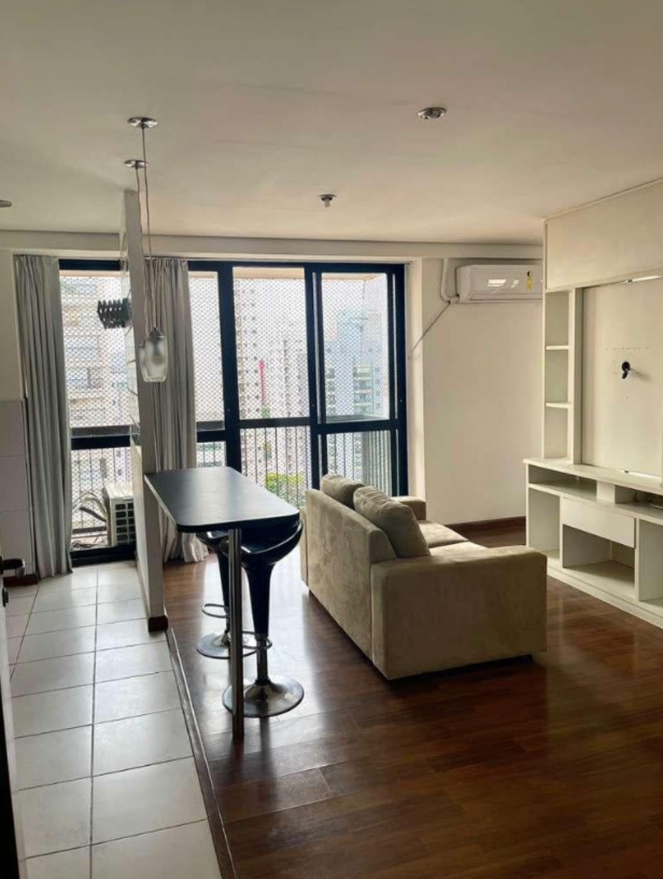 Apartamento, 1 quarto, 43 m² - Foto 1