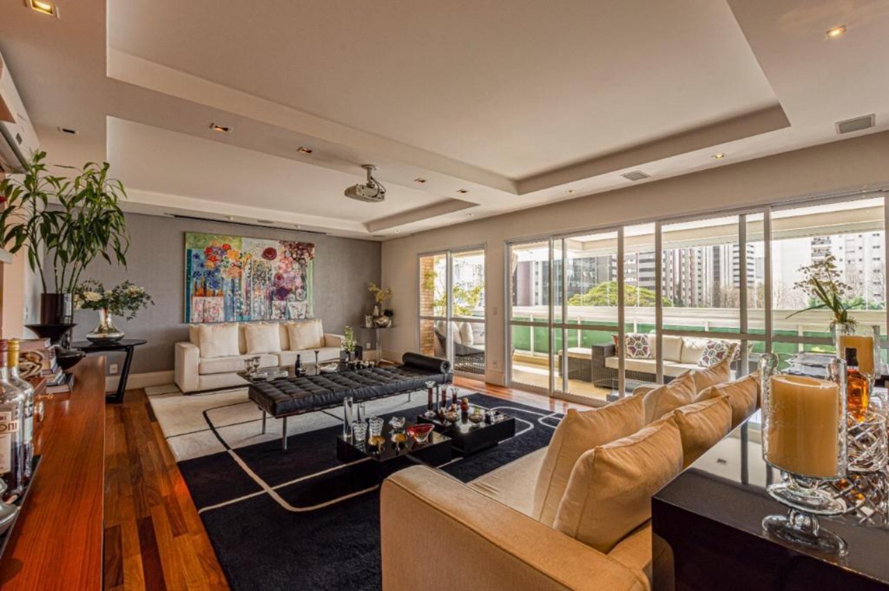 Apartamento, 4 quartos, 240 m² - Foto 1