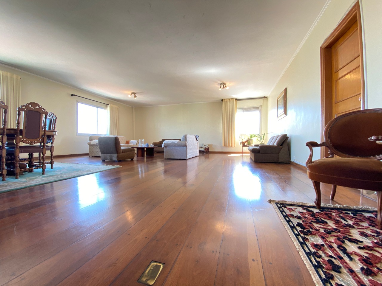 Apartamento, 3 quartos, 290 m² - Foto 4