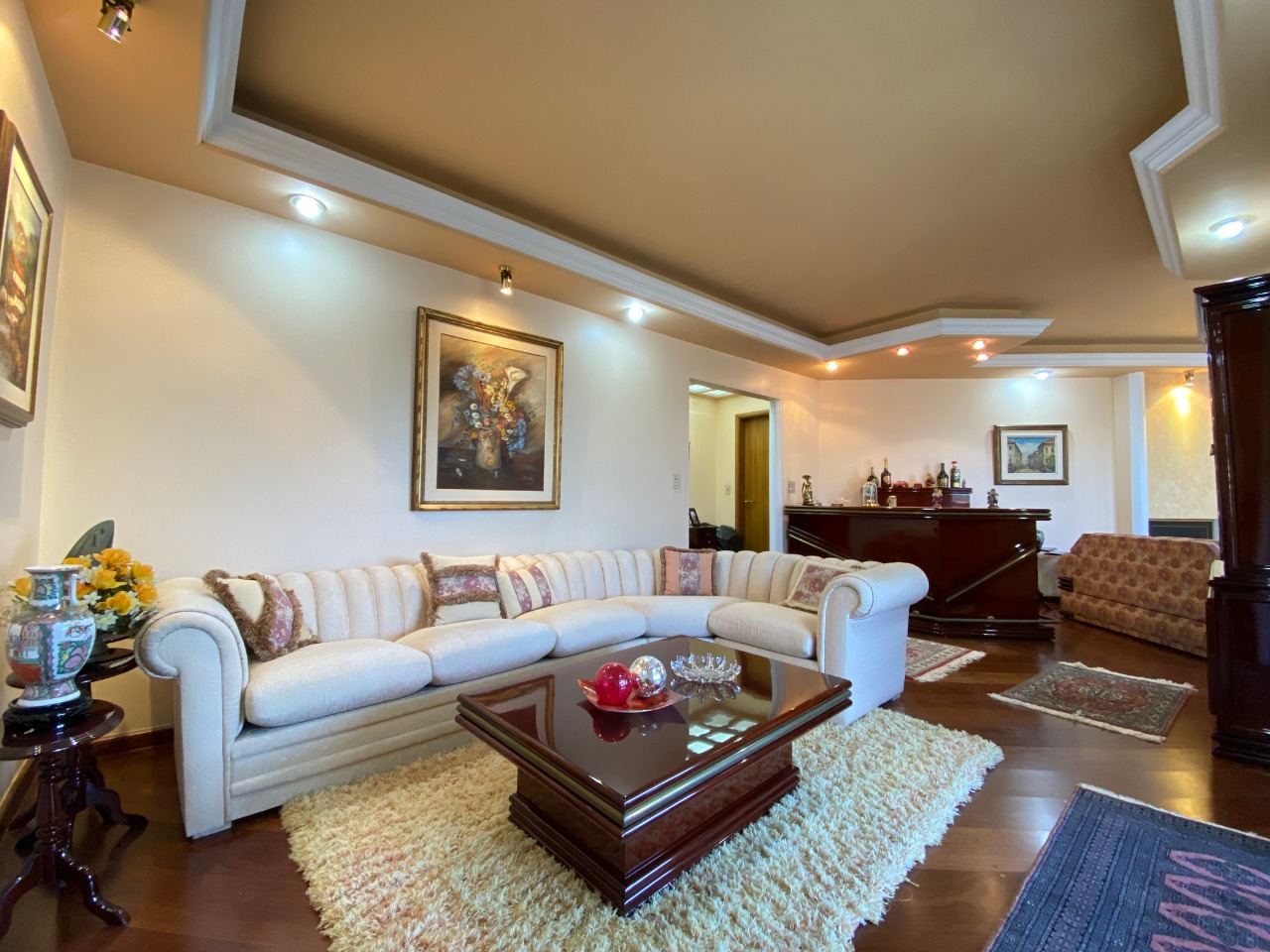Apartamento, 4 quartos, 226 m² - Foto 1