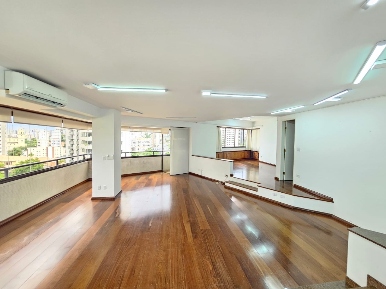 Apartamento, 3 quartos, 384 m² - Foto 2