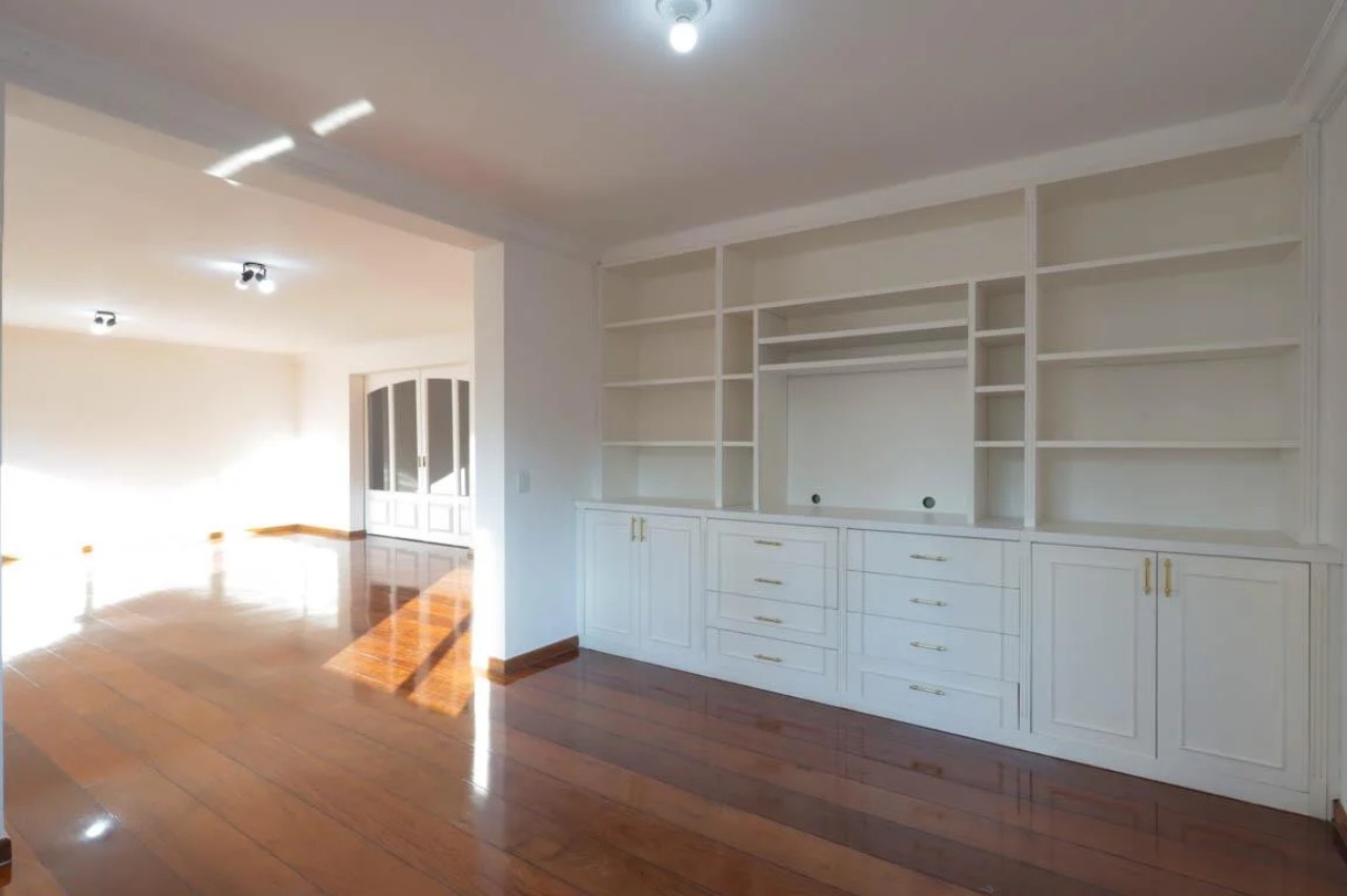 Apartamento, 3 quartos, 240 m² - Foto 6