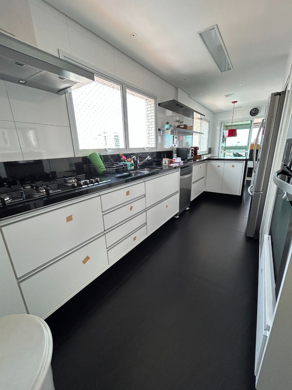 Apartamento, 3 quartos, 205 m² - Foto 2