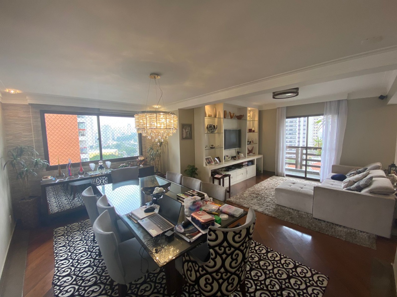 Apartamento, 4 quartos, 288 m² - Foto 1