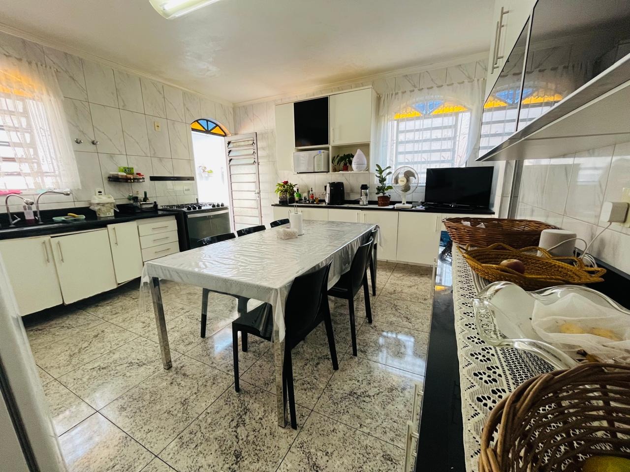 Casa, 4 quartos, 328 m² - Foto 8