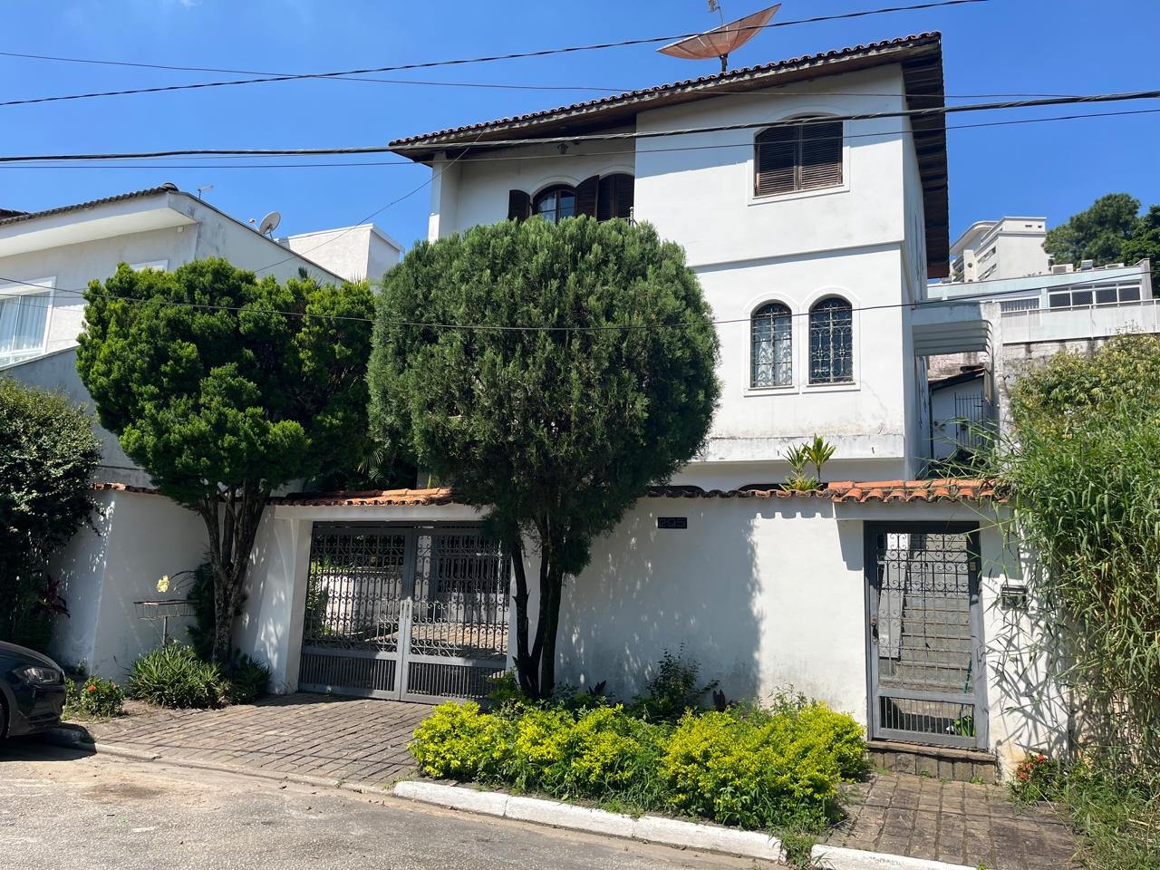 Casa, 4 quartos, 328 m² - Foto 3