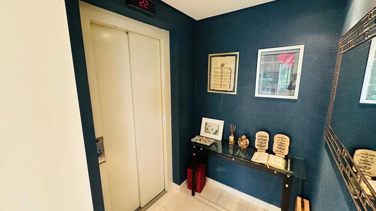 Apartamento, 3 quartos, 163 m² - Foto 2