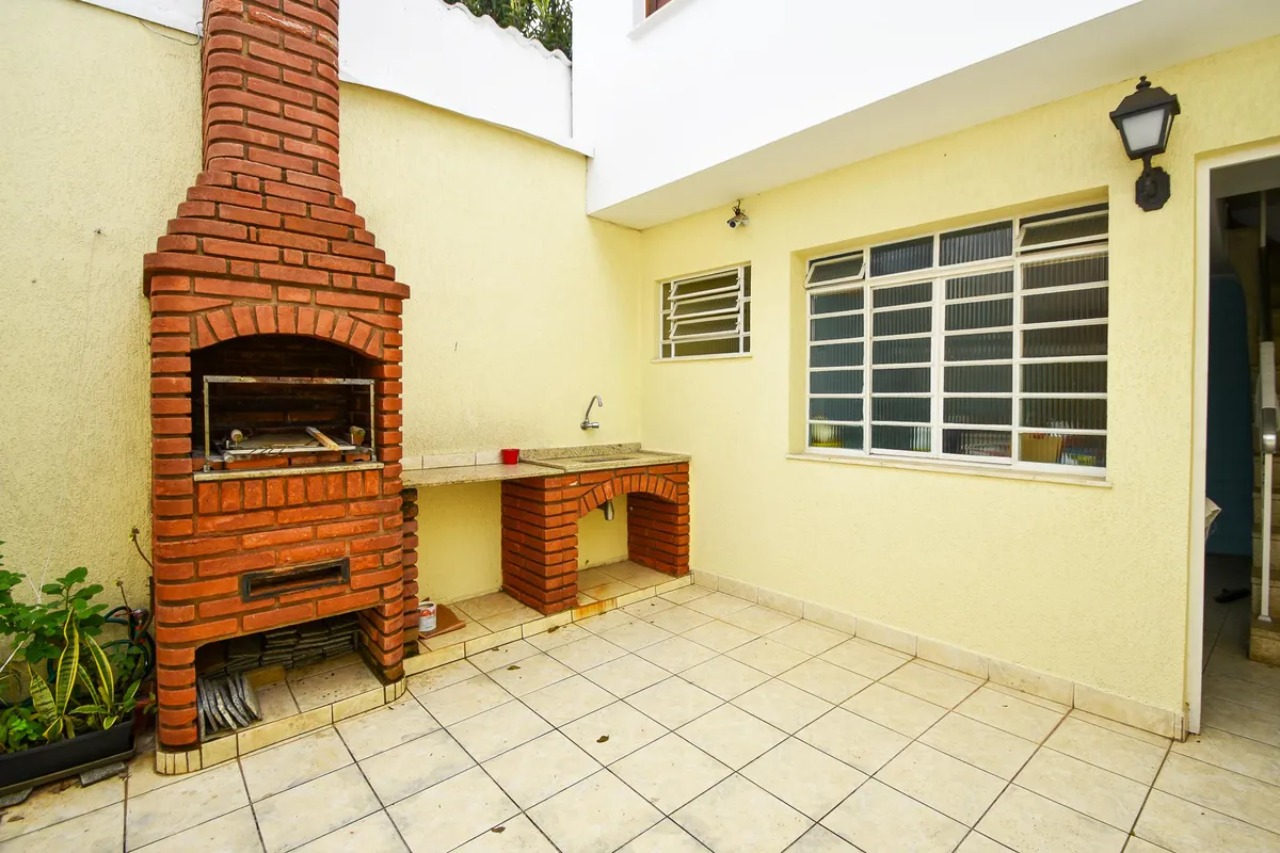 Casa, 3 quartos, 200 m² - Foto 1