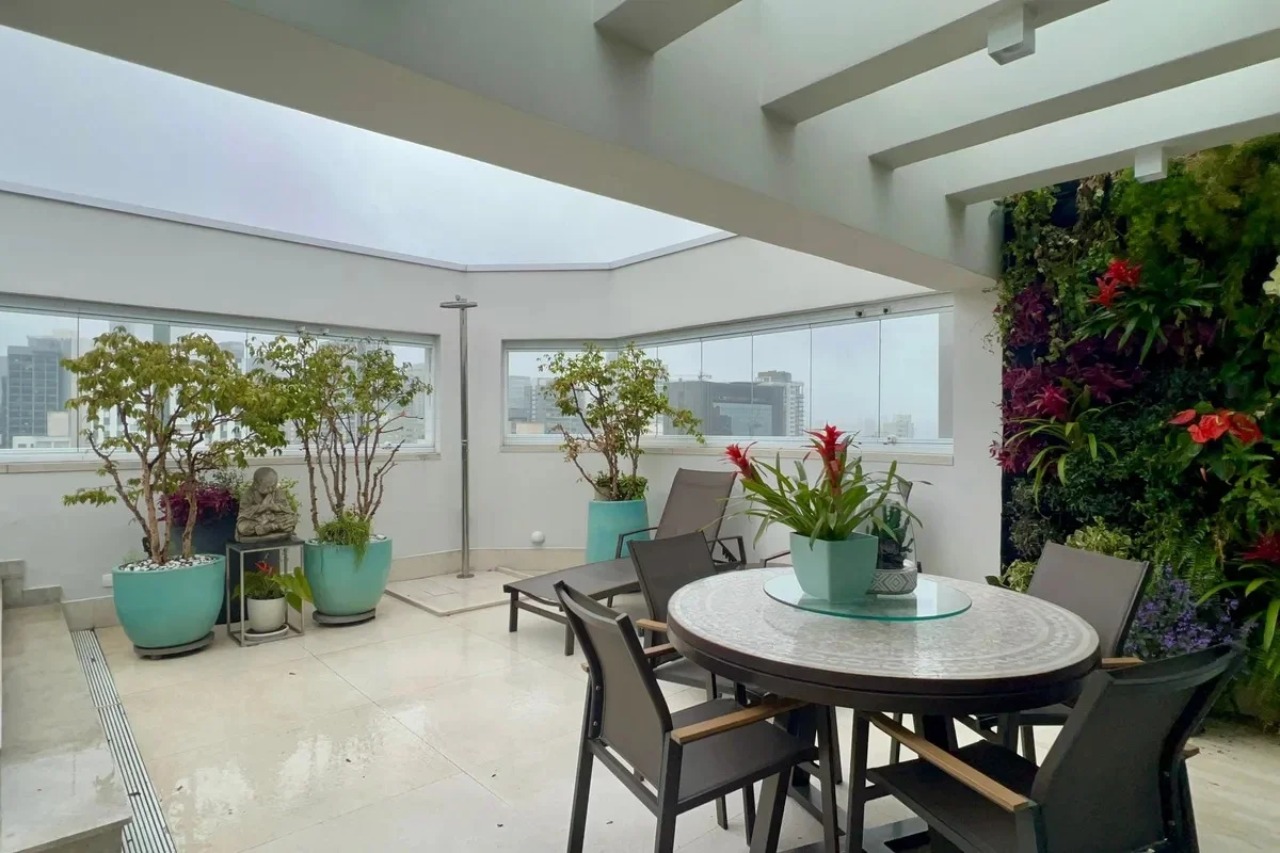 Apartamento, 3 quartos, 200 m² - Foto 1