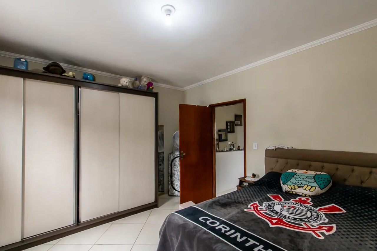 Casa, 4 quartos, 200 m² - Foto 31