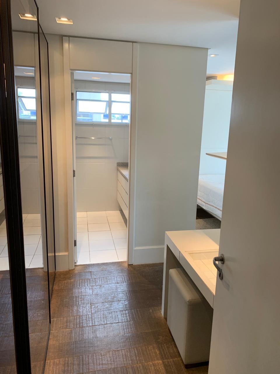 Apartamento, 3 quartos, 150 m² - Foto 2
