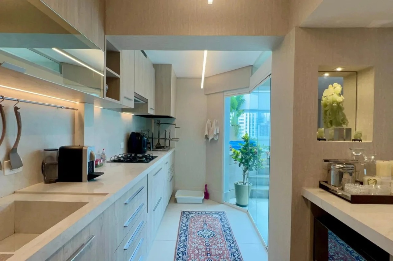 Apartamento, 3 quartos, 200 m² - Foto 5