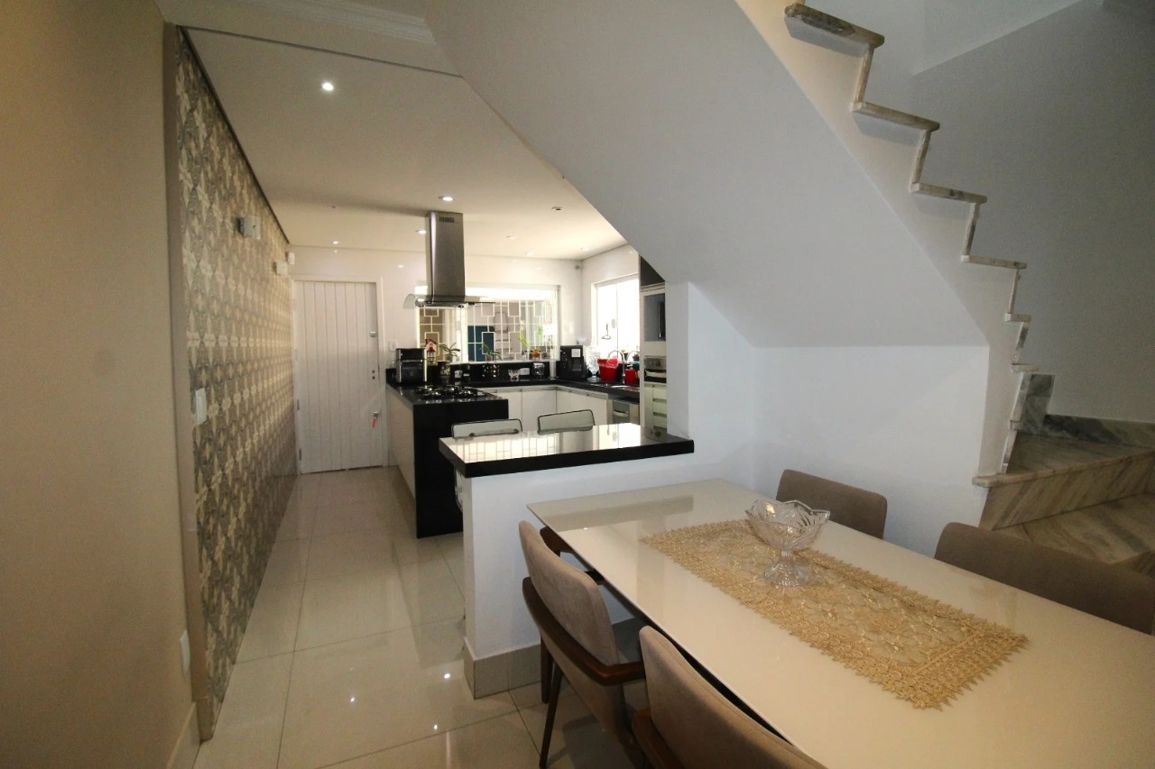 Casa, 2 quartos, 200 m² - Foto 2