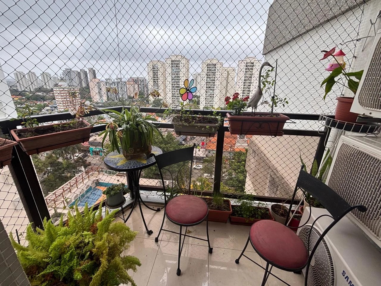 Apartamento, 4 quartos, 147 m² - Foto 1