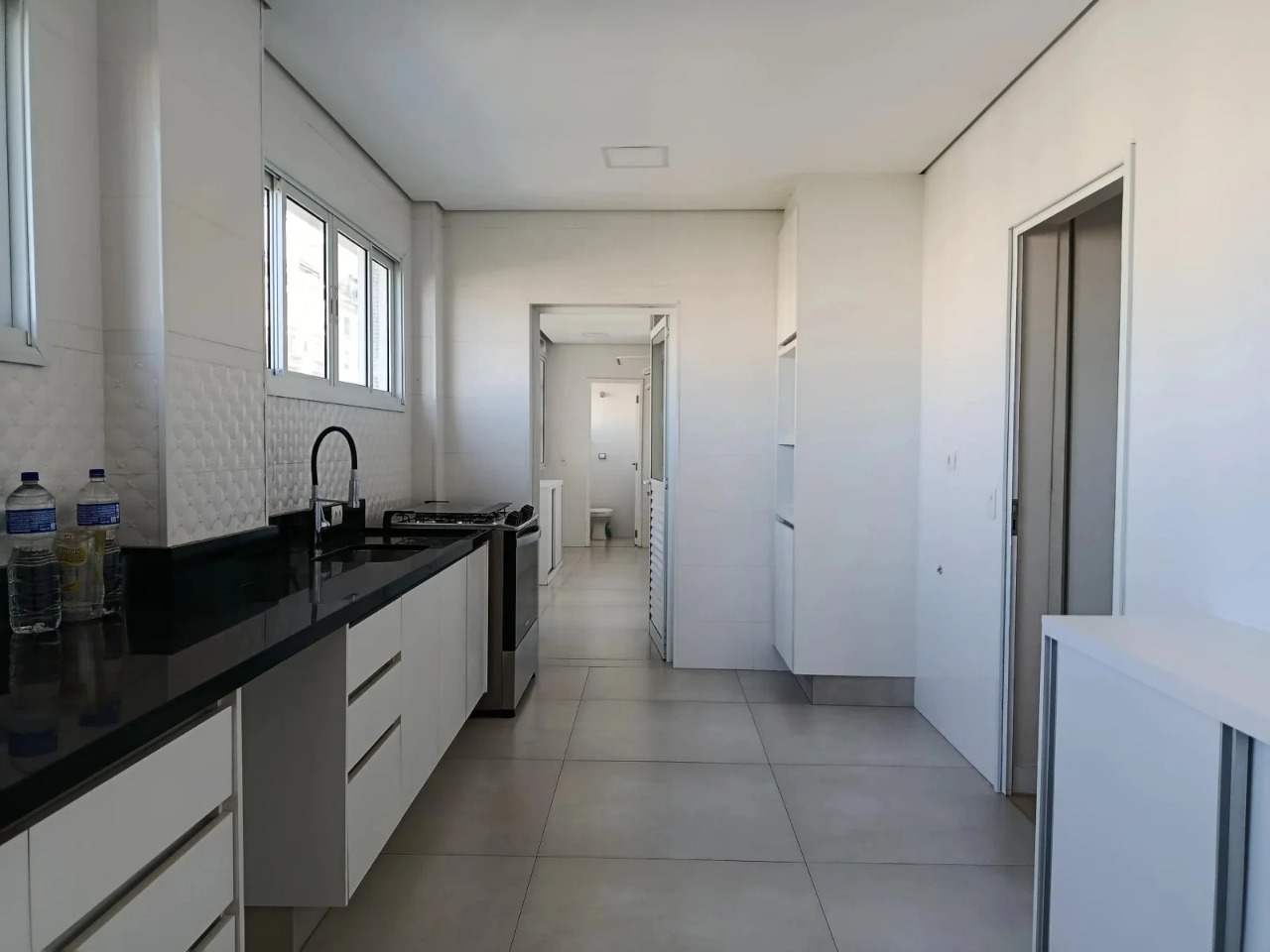 Apartamento, 3 quartos, 200 m² - Foto 9