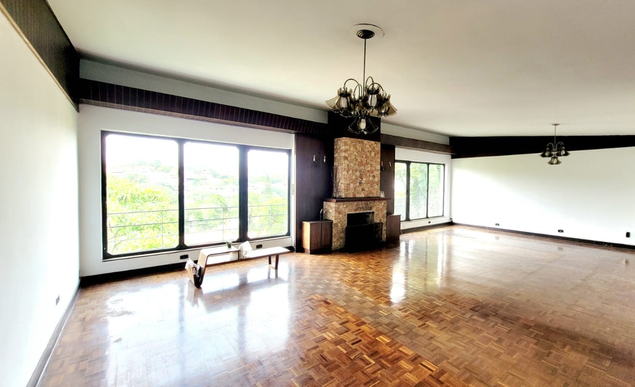 Casa, 7 quartos, 430 m² - Foto 1